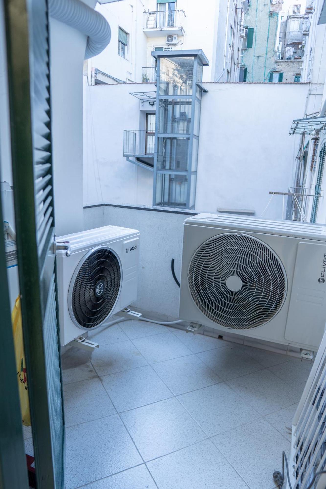 Suite D'Elite Chiaia Naples Luaran gambar